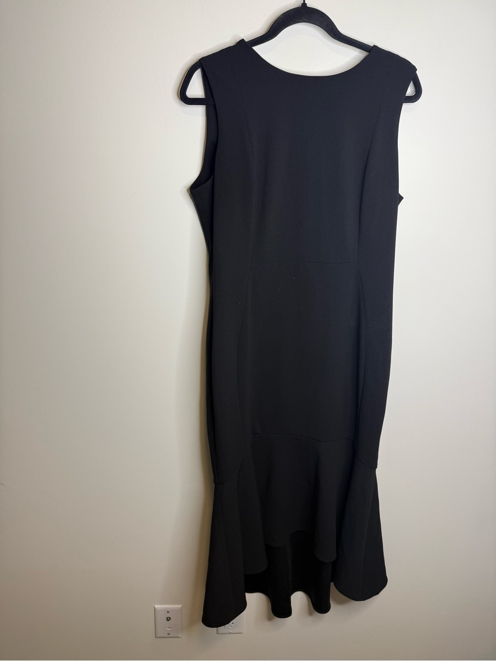 Calvin Klein Black Sleeveless Flounce-Hem Midi Dress size 12 ruffle